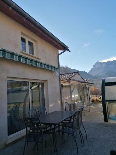 Bed & Breakfast Duplex Avec Piscine Et Ext�rieur