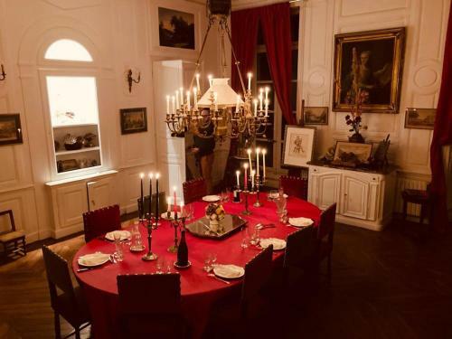 Villa Ch�teau Les Barres