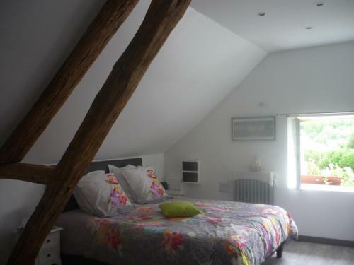 Hostal La Bicoque En Puisaye