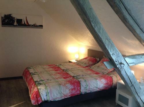 Hostal La Bicoque En Puisaye
