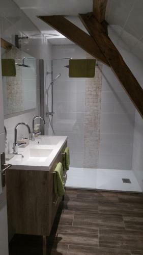 Hostal La Cense Pierrot Des Princes