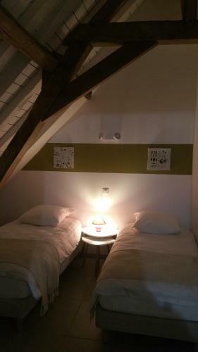 Hostal La Cense Pierrot Des Princes