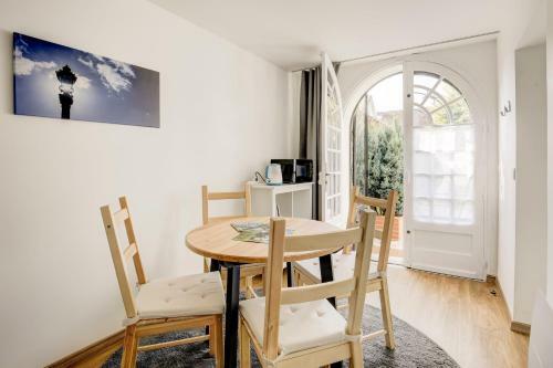 Hostal Les Chambres Lune