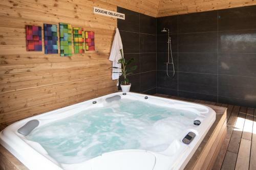 Hostal Au Coeur Du Village