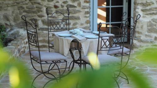 Bed & Breakfast L'ermitage De Saint-bardoux