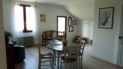 Bulle De Campagne � Saint Benoit La For�t