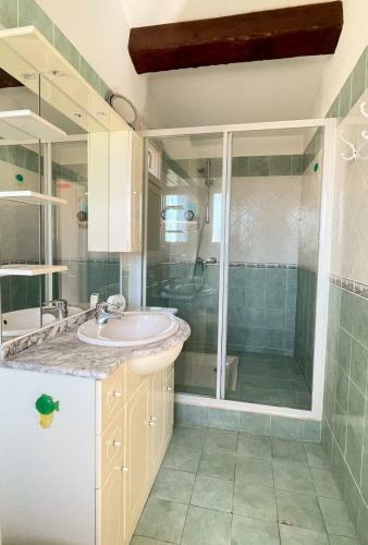 Villa Saint-aygulf With Private Pool - 250m From The Sea