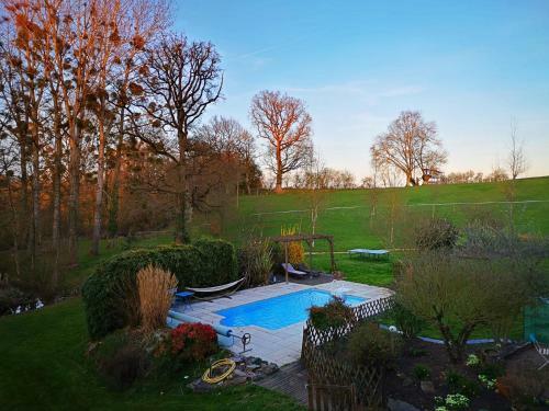 Gem�tliches Micro-haus Auf Dem Land Mit Pool Und Privatgarten