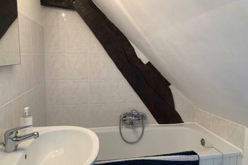 Le Bas Chesnay Chambres D' H�tes Et G�te Domfront En Poirarie