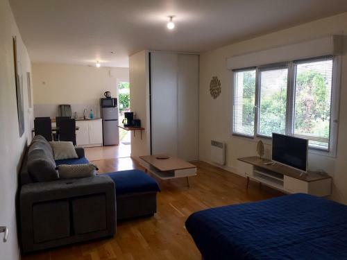 Apartamento T1 Bis Proche Du Centre Avec Terrasse