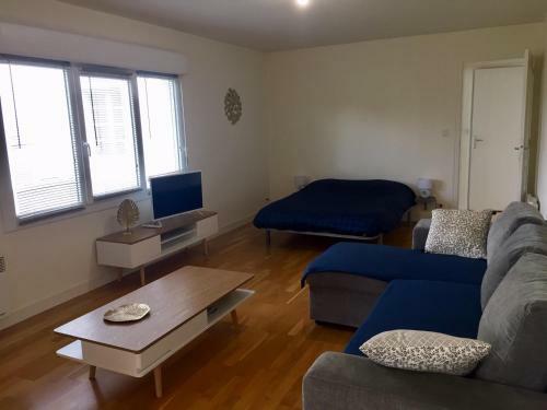 Apartamento T1 Bis Proche Du Centre Avec Terrasse