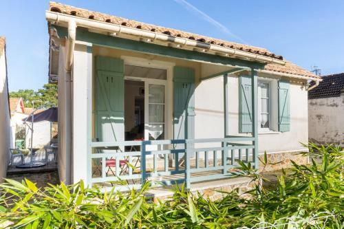 Maison De Bourg A Deux Pas De La Mer