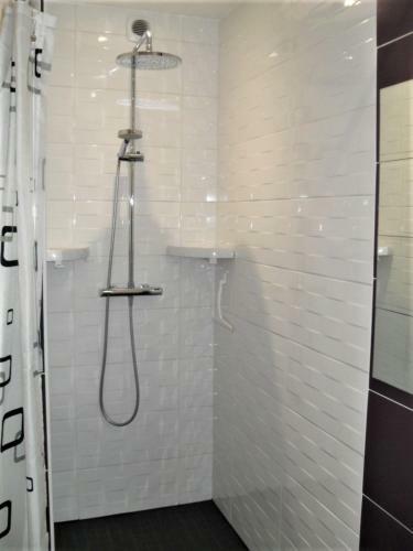 Meubl� Class� 3 �toiles