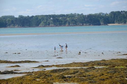 Hostal Bleu Outremer