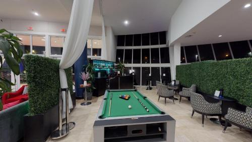 Euro Suites Hotel Miami Doral
