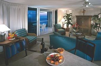 Hotel Gullwing Beach Resort