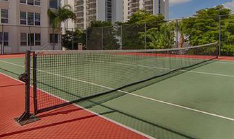 Hotel Gullwing Beach Resort