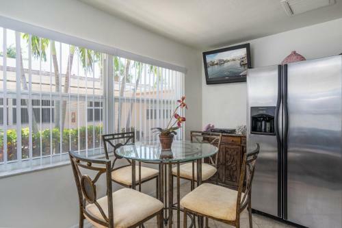 Gulf Breeze Condominium
