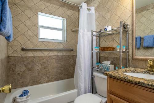 Gulf Breeze Condominium