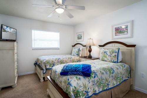 Gulf Breeze Condominium