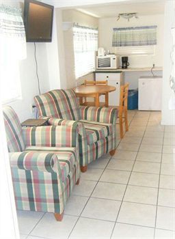 Posada Sun Deck Inn & Suites