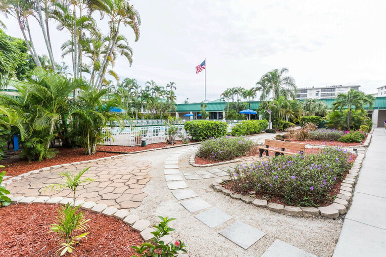 Hotel Wyndham Garden Fort Myers Beach