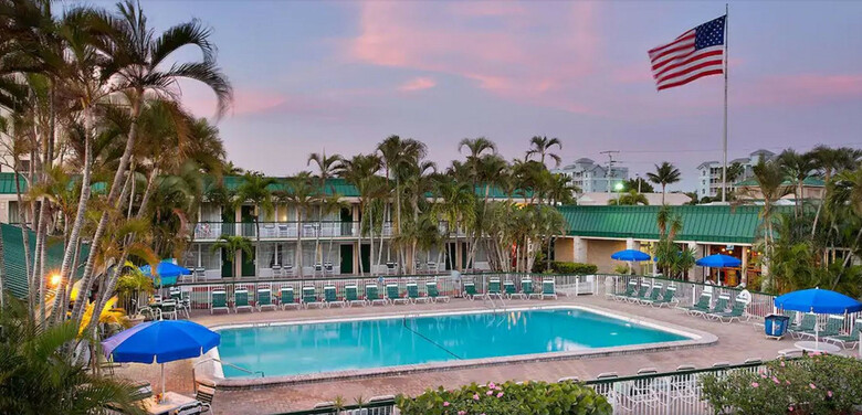 Hotel Wyndham Garden Fort Myers Beach
