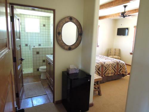 Posada Croad Vineyards - The Inn