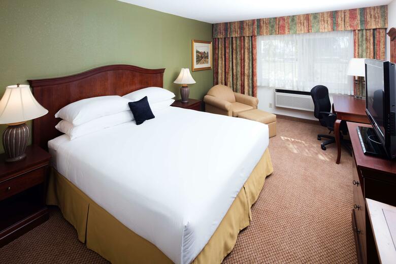 Hotel Red Lion Inn & Suites Perris