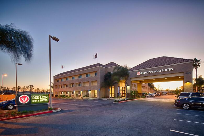 Hotel Red Lion Inn & Suites Perris