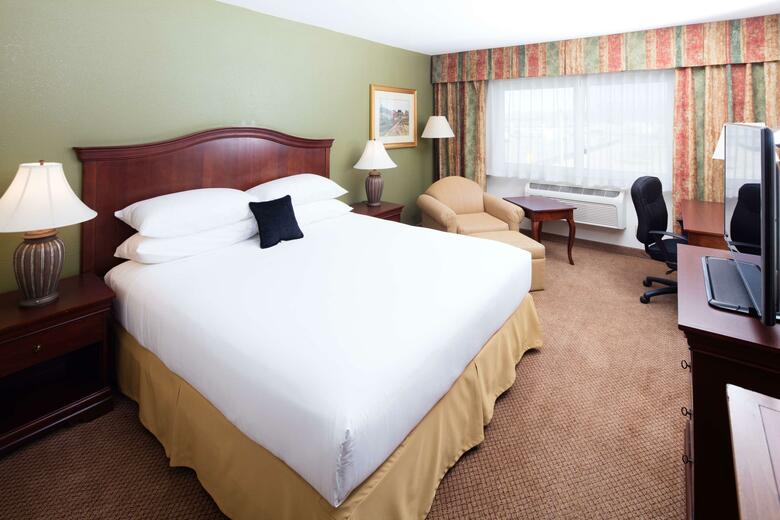 Hotel Red Lion Inn & Suites Perris