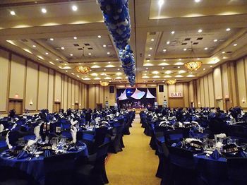 Hotel Avi Resort & Casino
