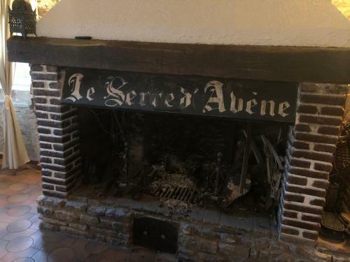 Bed & Breakfast Domaine Du Serre D'av�ne