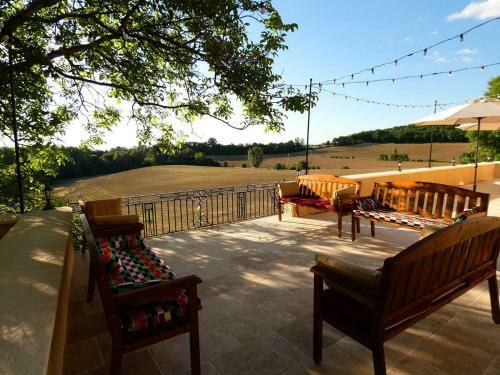 Bed & Breakfast Chateau Des Mautors