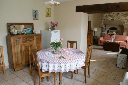 Hostal Chambre D'h�te Courtoux