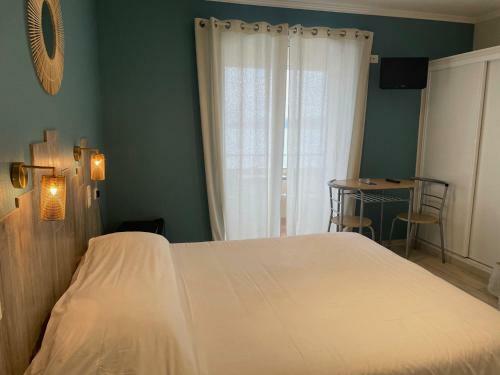 Hotel Au Tapis De Sable