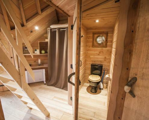 Hostal Ga�a - Les Cabanes Du Ch�ne Rouvre