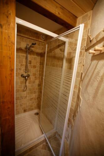 Hostal G�te Le Cerf De Belledonne
