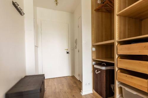 Apartamento Superbe Studio � 2 Stations De Paris Centre