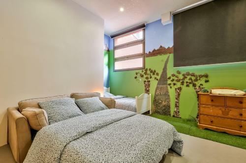 Chic And Spacious Apart Near Paris