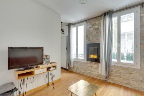Budget Apart Near Paris