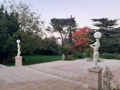 Hostal Domaine Du Chauvet