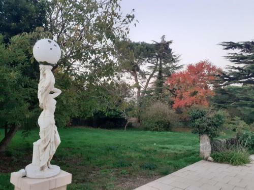 Hostal Domaine Du Chauvet
