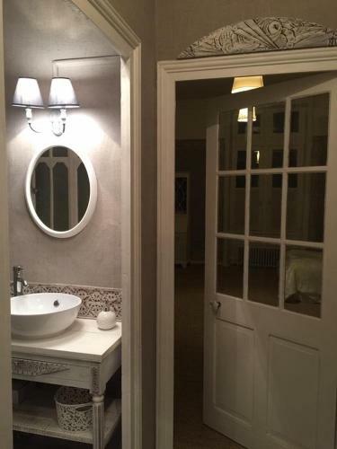 Hostal Manoir Le Mingreaud Chambres D'h�tes