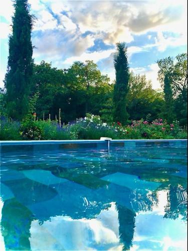 Hostal Manoir Le Mingreaud Chambres D'h�tes
