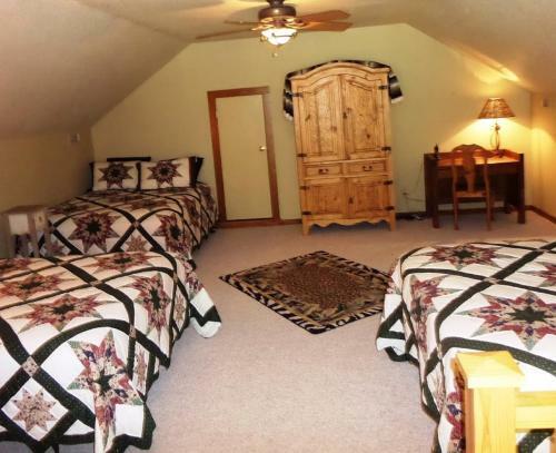 War Eagle Lake House