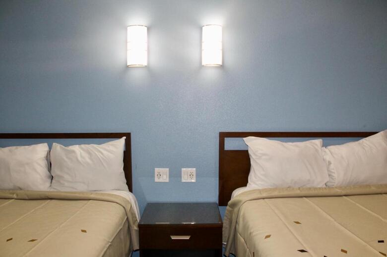 Motel Crescent Inn