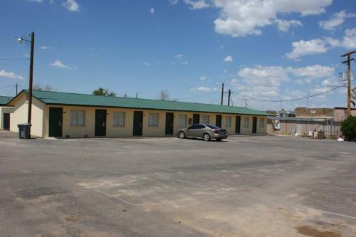 Motel Hwy Express Inn And Suites