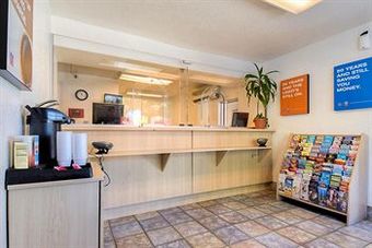 Motel 6 Fontana