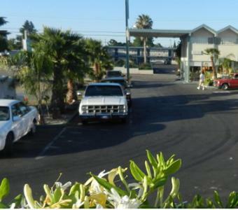 Motel Antioch Executive Inn